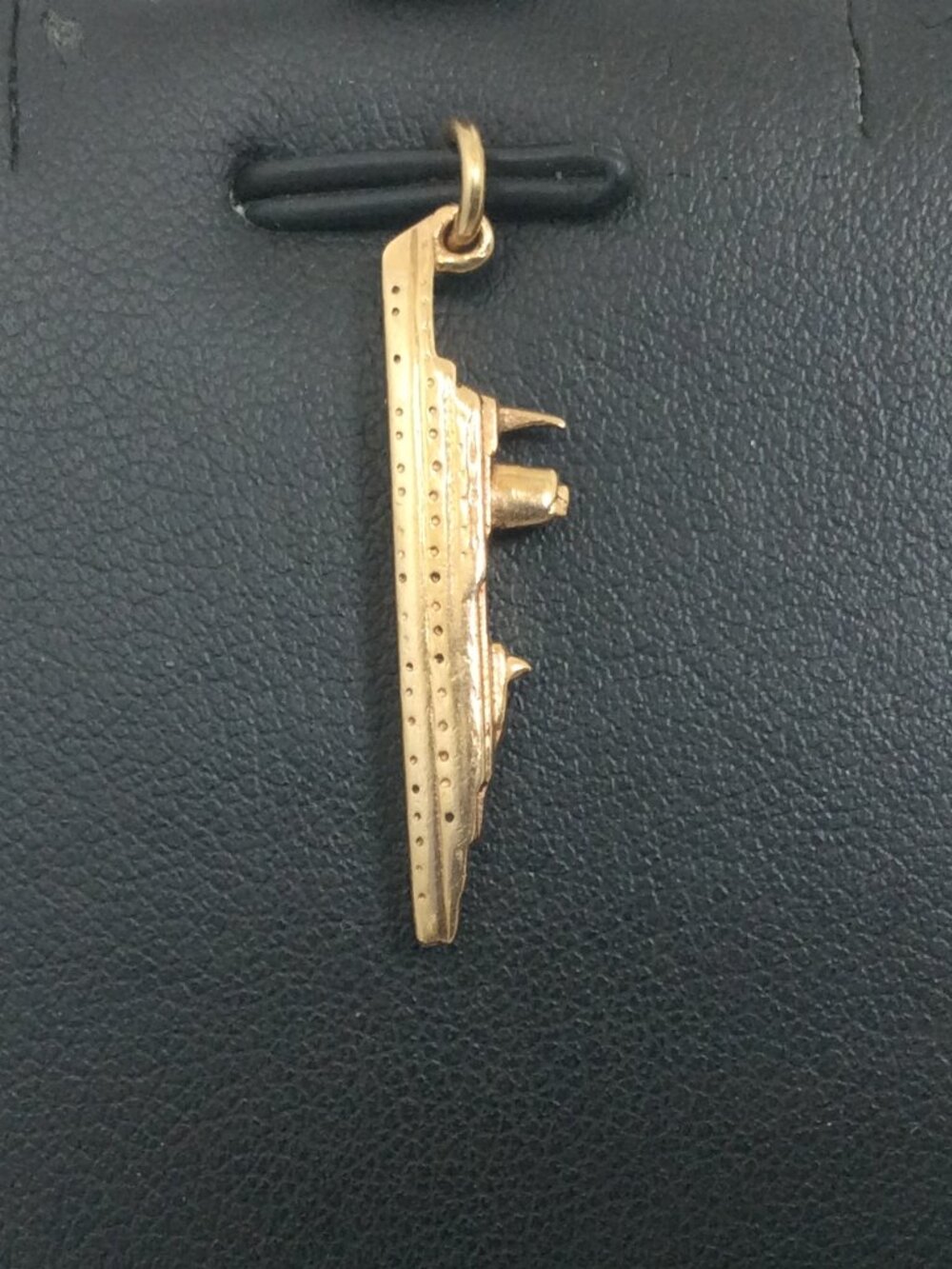 Vintage Ship TS BREMAN 10k Yellow solid Gold Charm pendant 2.40gr